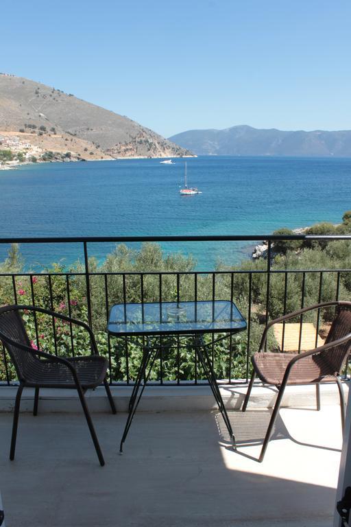 Ballas Apartments Айя-Евфимия Экстерьер фото